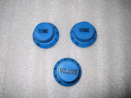 (N-10)  Blue Strat Knobs (3pcs.)